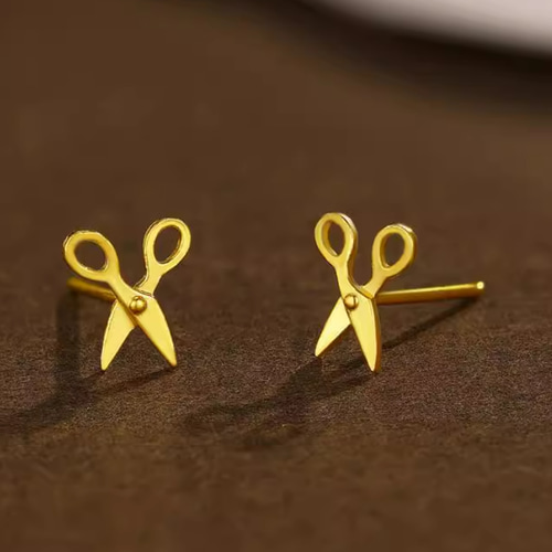 24K（両耳）K24純金ハサミピアス24金ゴールドハサミピアス未来を