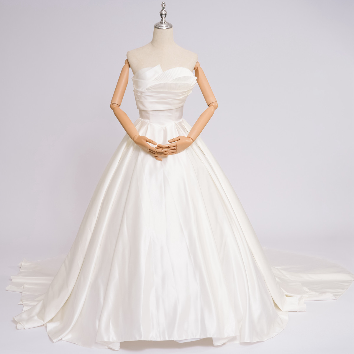 美品  ベアトップ  ウエディングドレス   ロングトレーン  オーダーメイド   花嫁/結婚式