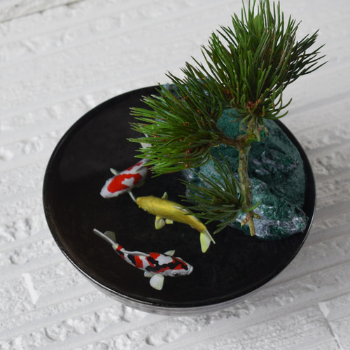 水辺の風景 錦鯉 受注制作 置物 松 造花 エポキシ樹脂 インテリア雑貨