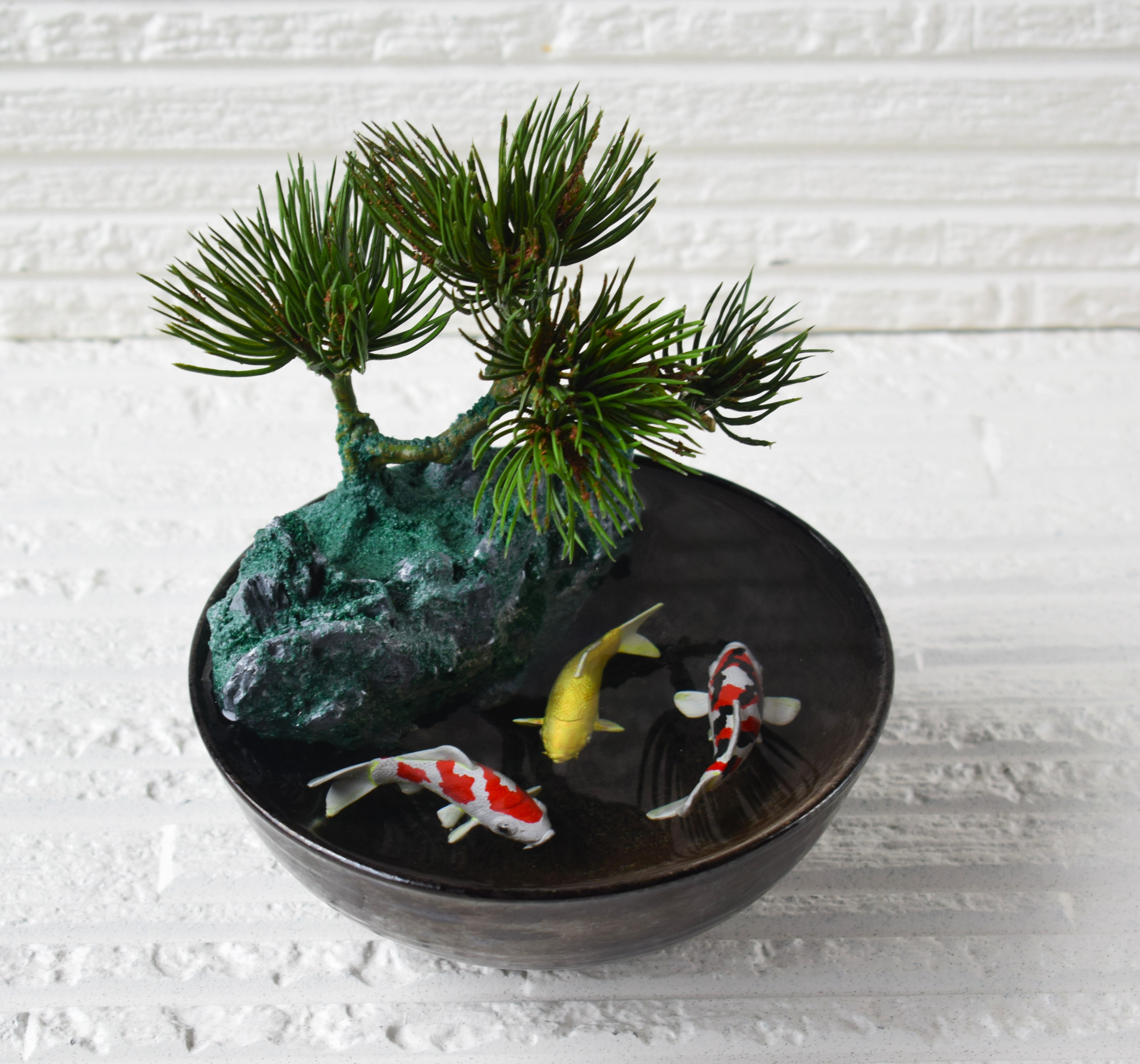 水辺の風景　錦鯉　受注制作　置物　松　造花　エポキシ樹脂　インテリア雑貨　和雑貨　雑貨