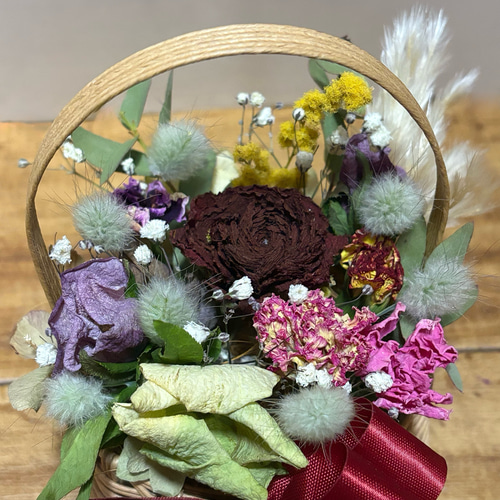 カーネーション クリスマスローズ 小さめ 花かご ＊ ピンク 黄色