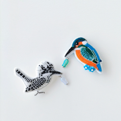 カワセミのビーズ刺繍ブローチ ブローチ loup bleu 通販 19209023