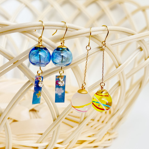 人気No.1 & 2／小さな風鈴&水風船の耳飾りセット【ミニサイズ】数量