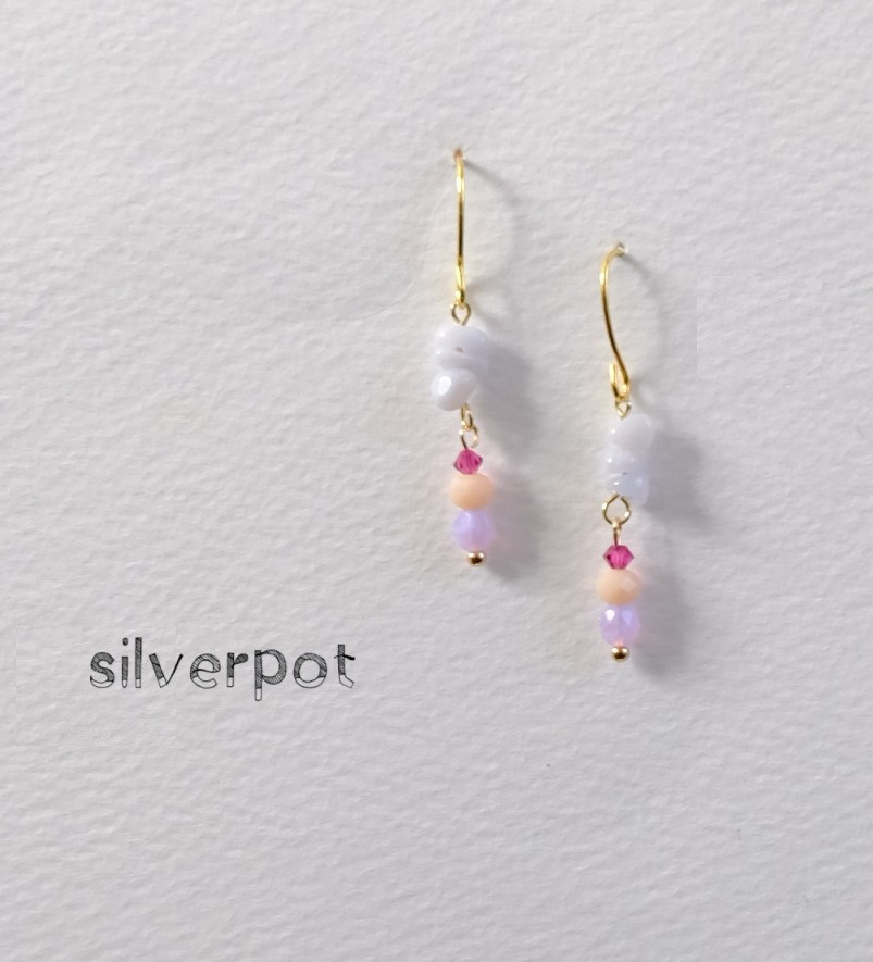 G65【天然石ブルーレースアゲート】バレエの気分～ピアス