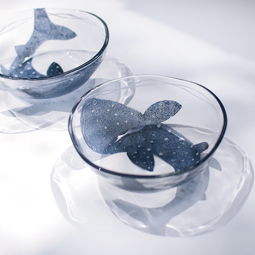 ジンベエザメの小鉢ガラス（単品 お椀・ボウル・鉢 くらしをあそぶ展