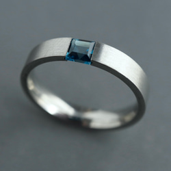 刻印♦︎ガーネットのブラックリング♦︎天然石♢誕生石♢サージカル