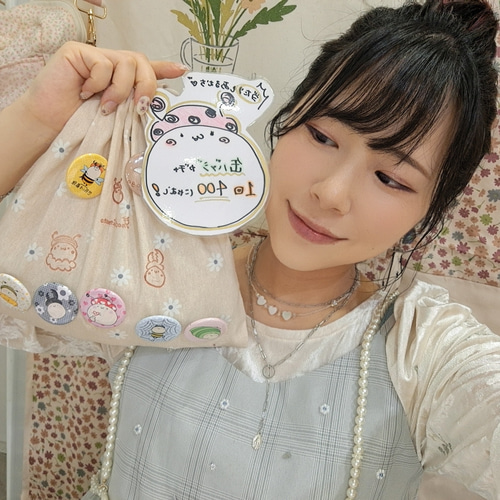 にゃむし缶バッジ～ランダムガチャ♡一回400にゃむし！ ピンバッチ