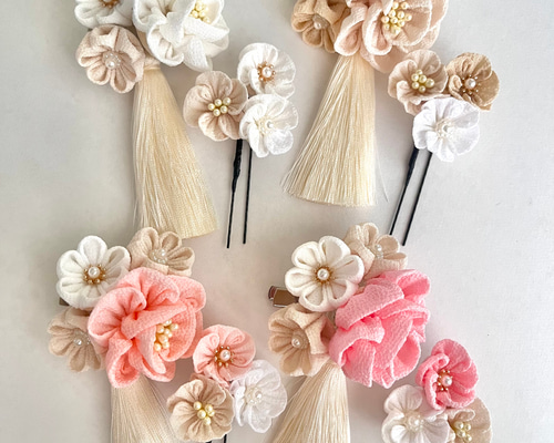フリルたっぷりお花の髪飾り ピンク系 ヘッドドレス