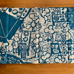 いっぷく手ぬぐい「洛中楽市図」　木版画作品を図柄に使用した染料手捺染の手ぬぐいです。額装や壁にかけても楽しめます 5枚目の画像