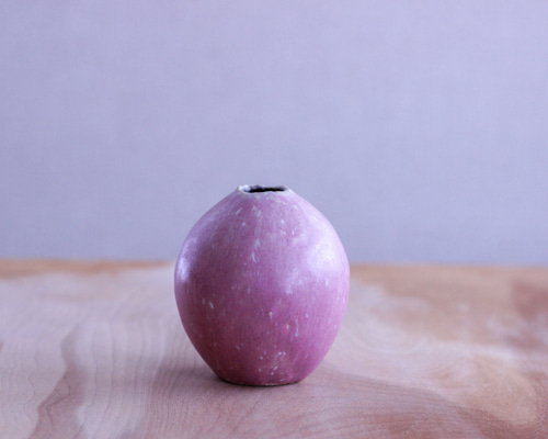 ピンク色が愛らしい…たまご型の花器 一輪挿し・花瓶・花器 yumidoai