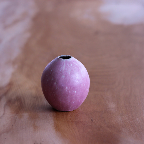 手描き花模様卵型花瓶 手描き花模様卵型花瓶