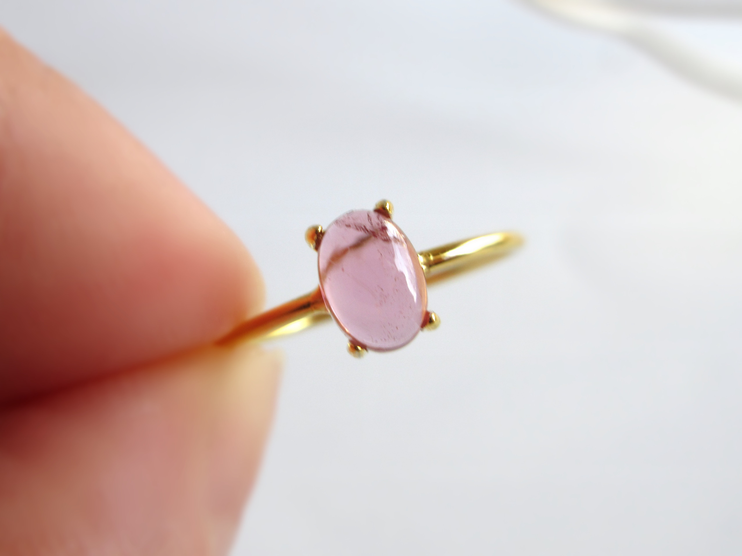 【10月の誕生石】6×4mm発色美「ピンクトルマリン」オーバルカボションリング