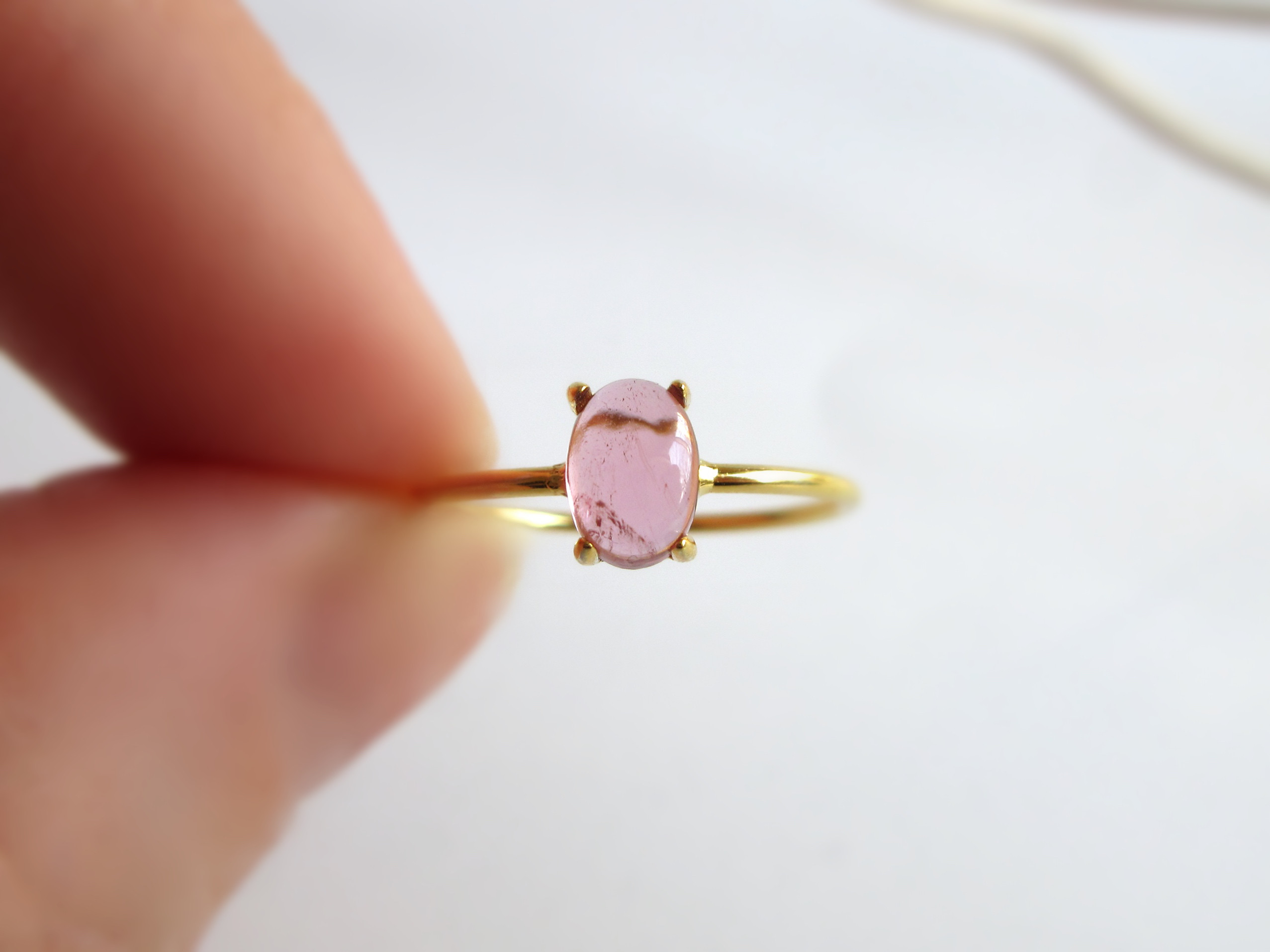 【10月の誕生石】6×4mm発色美「ピンクトルマリン」オーバルカボションリング