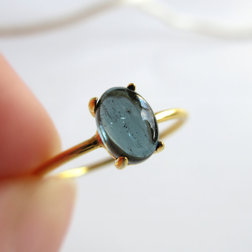 希少】6×4mm発色美「インディゴライトトルマリン」オーバルカボション