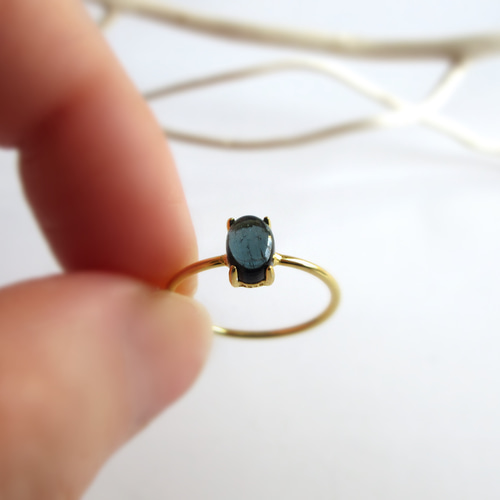 希少】6×4mm発色美「インディゴライトトルマリン」オーバルカボション