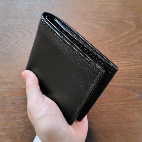 ボックス型コインケースの二つ折り財布】小銭が見つけやすい◇外