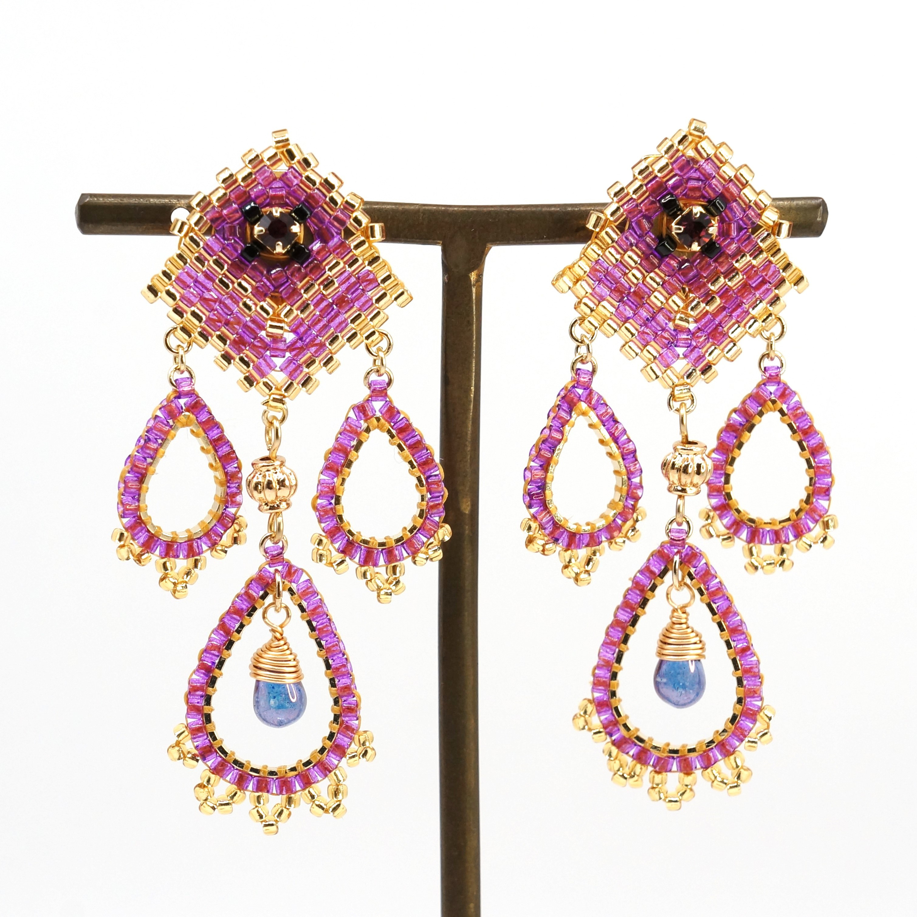 紫×金　シャンデリア イヤリング
