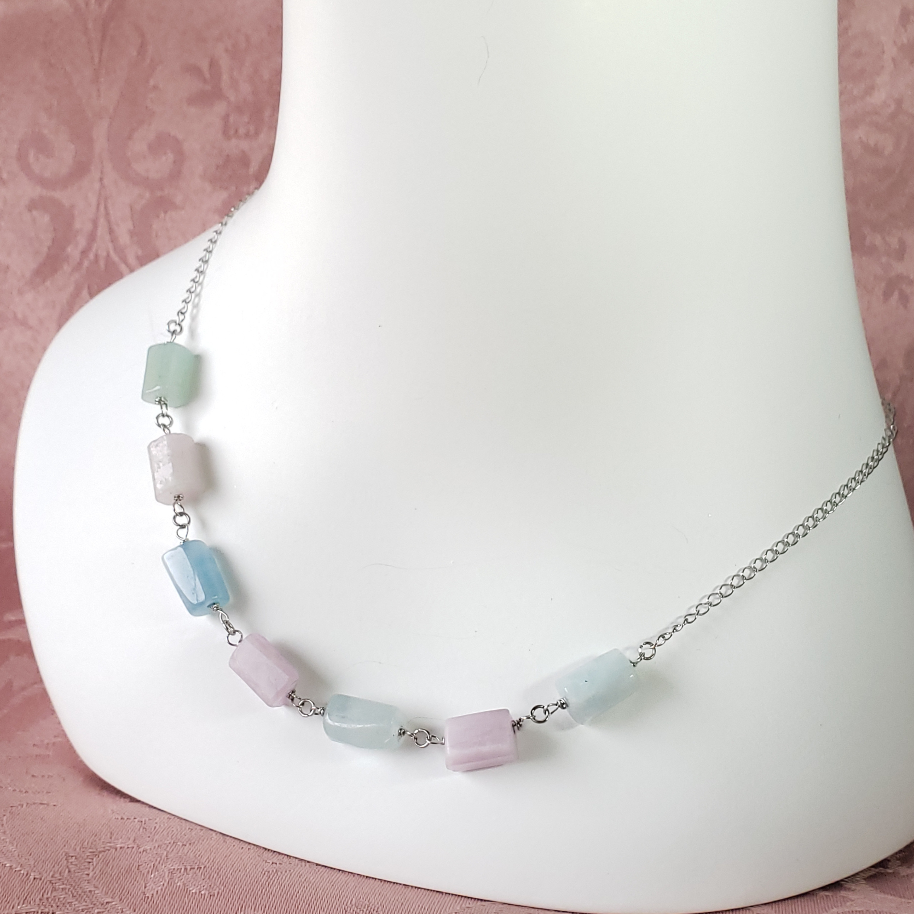 Happy Pastel **// チューブストーンネックレス　アクアマリン＆クンツァイト　サージカルステンレス
