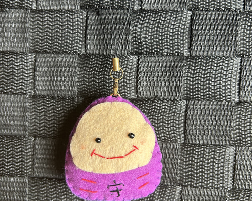 だるまさん キーホルダー フェルト お守り キーホルダー Remiry