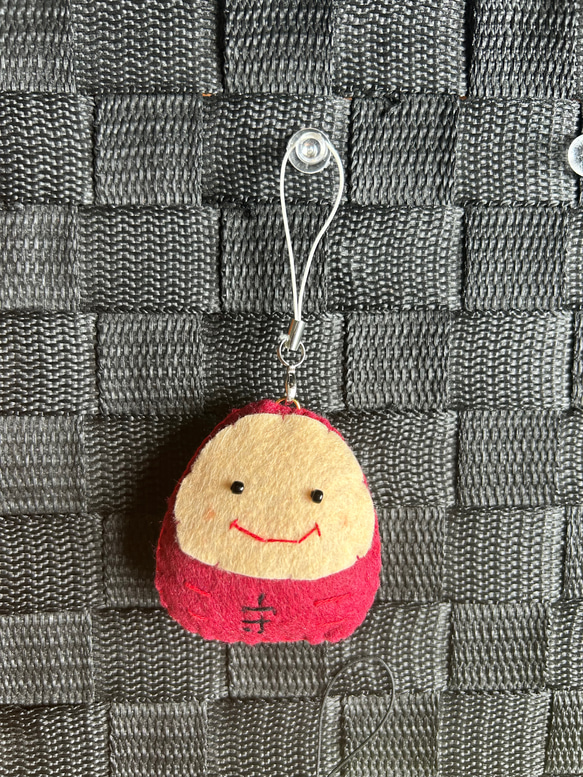 t4.w様　手作りだるまさんフェルトお守り だるまさん キーホルダー フェルト お守り キーホルダー Remiry 通販