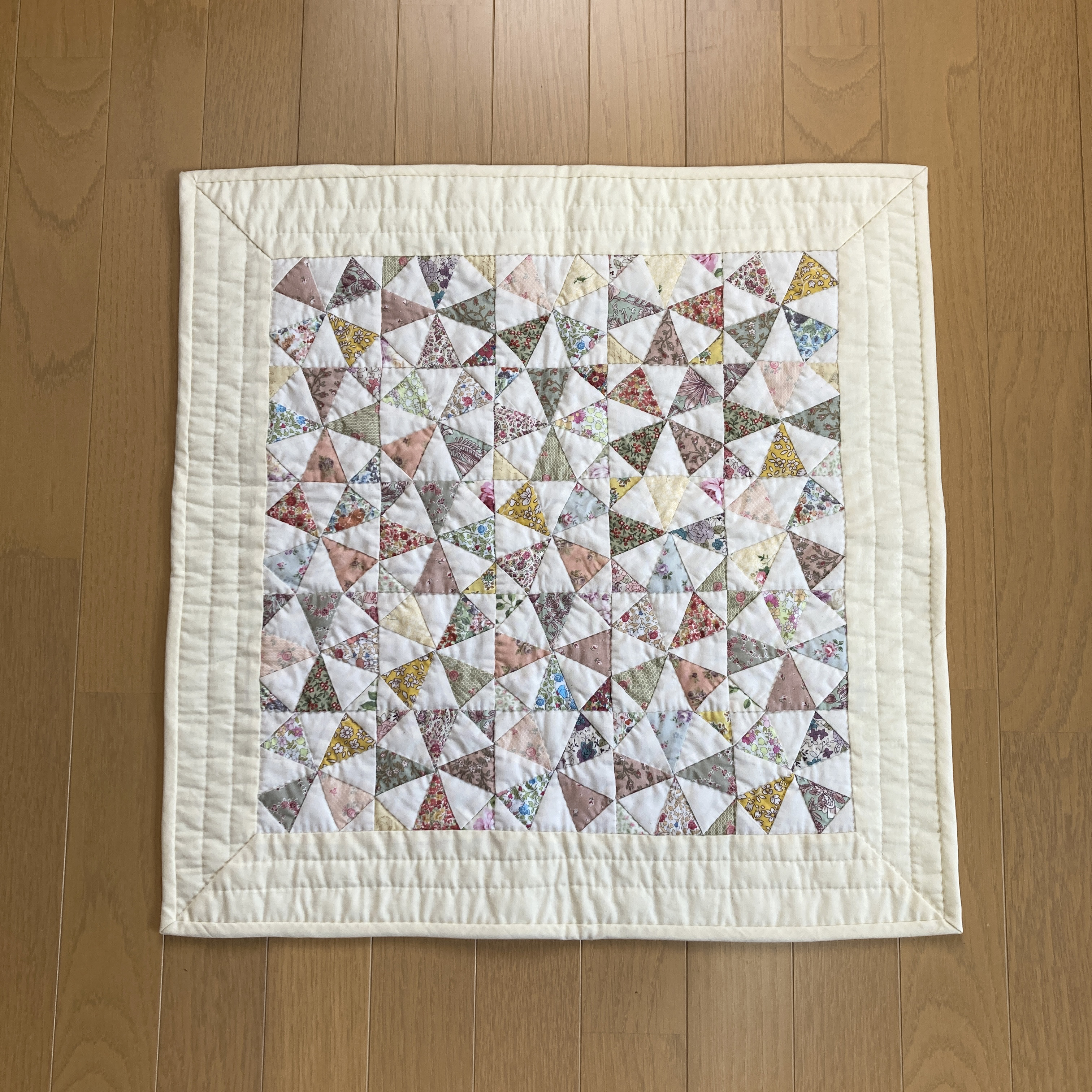 パッチワークキルト コーヒーカップのタペストリー ハンドメイド