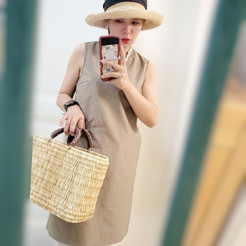まろん様　ラフィアハット　ハンドメイド ハンドメイド極細ラフィアハット～フレンチシックな蝶リボンが夏の装い