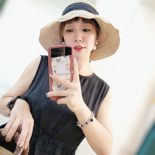 ハンドメイド極細ラフィアハット～フレンチシックな蝶リボンが夏の装い