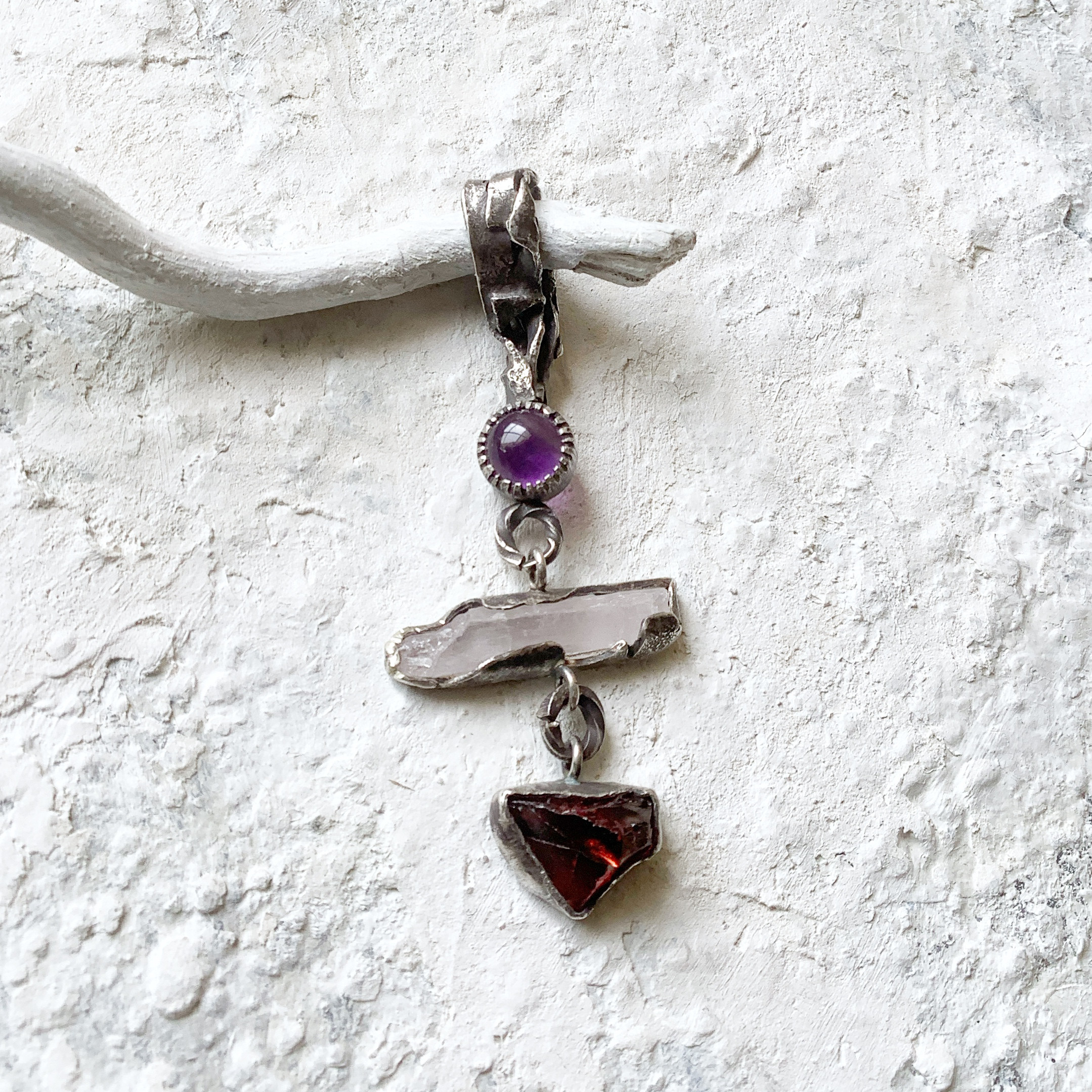 TTペンダント　〇▱▽　アメジスト　クンツァイト　ガーネット