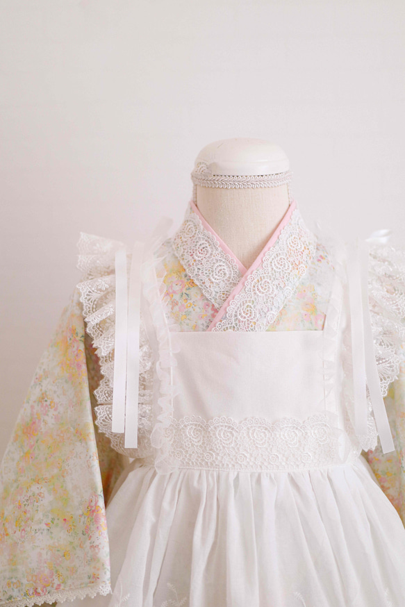 Ribbonエプロン被布《ホワイト》七五三/着物/被布 3枚目の画像