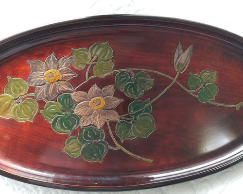 お盆 木製 楕円形 テッセンを彫りこんだ讃岐彫 母の日 お盆・トレイ