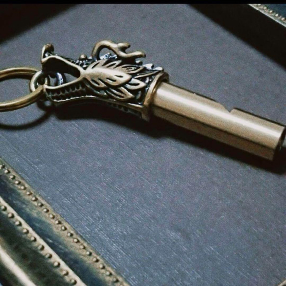オープン特価　真鍮 龍 パーツ キーリング キーホルダー ヴィンテージ 笛　ハンドメイド　 2枚目の画像