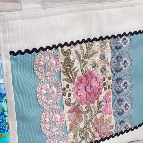 春夏のトートバッグ（生成＆ペールブルー）★パッチワークと刺繍リボン★【Creema限定2025】 7枚目の画像