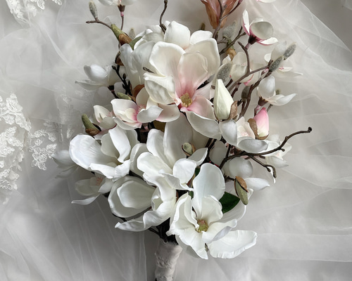 マグノリアブーケ/和装ブーケ/ウェディングブーケ/木蓮/造花ブーケ