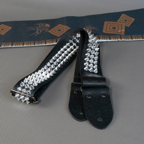 ギター　ストラップ　ホログラム スタッズギターストラップ ブラック×シルバー 楽器・アクセサリ