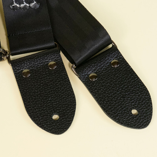 スタッズギターストラップ ブラック×シルバー 楽器・アクセサリ
