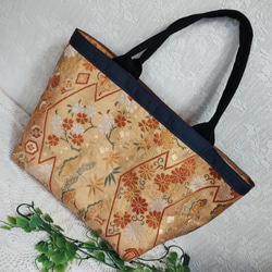 正絹帯リメイク☆横型大きめバッグ☆松／竹／菊☆金糸☆ハンドメイド