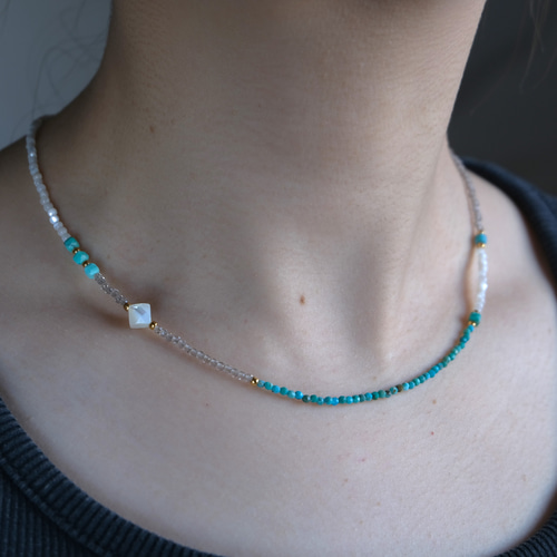 turquoise ＆mother of pearl necklace：天然石ターコイズ