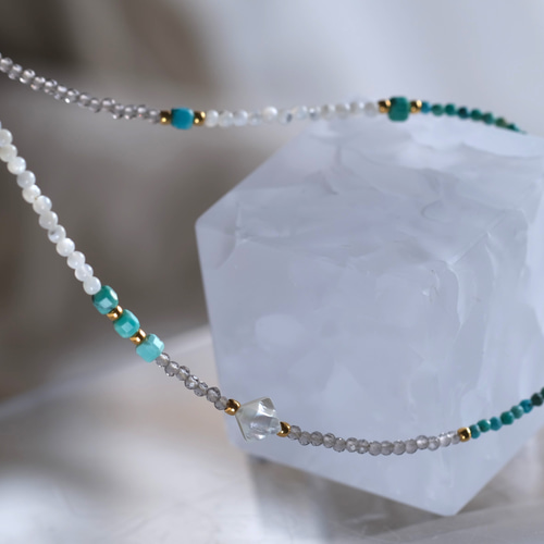 turquoise ＆mother of pearl necklace：天然石ターコイズ