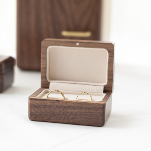 名入れ可】木製リングケース｜結婚指輪・プロポーズに｜ウォールナット