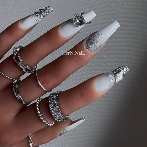 ホワイト シルバー ギャル ストーン ネイルチップ ネイルチップ（つけ