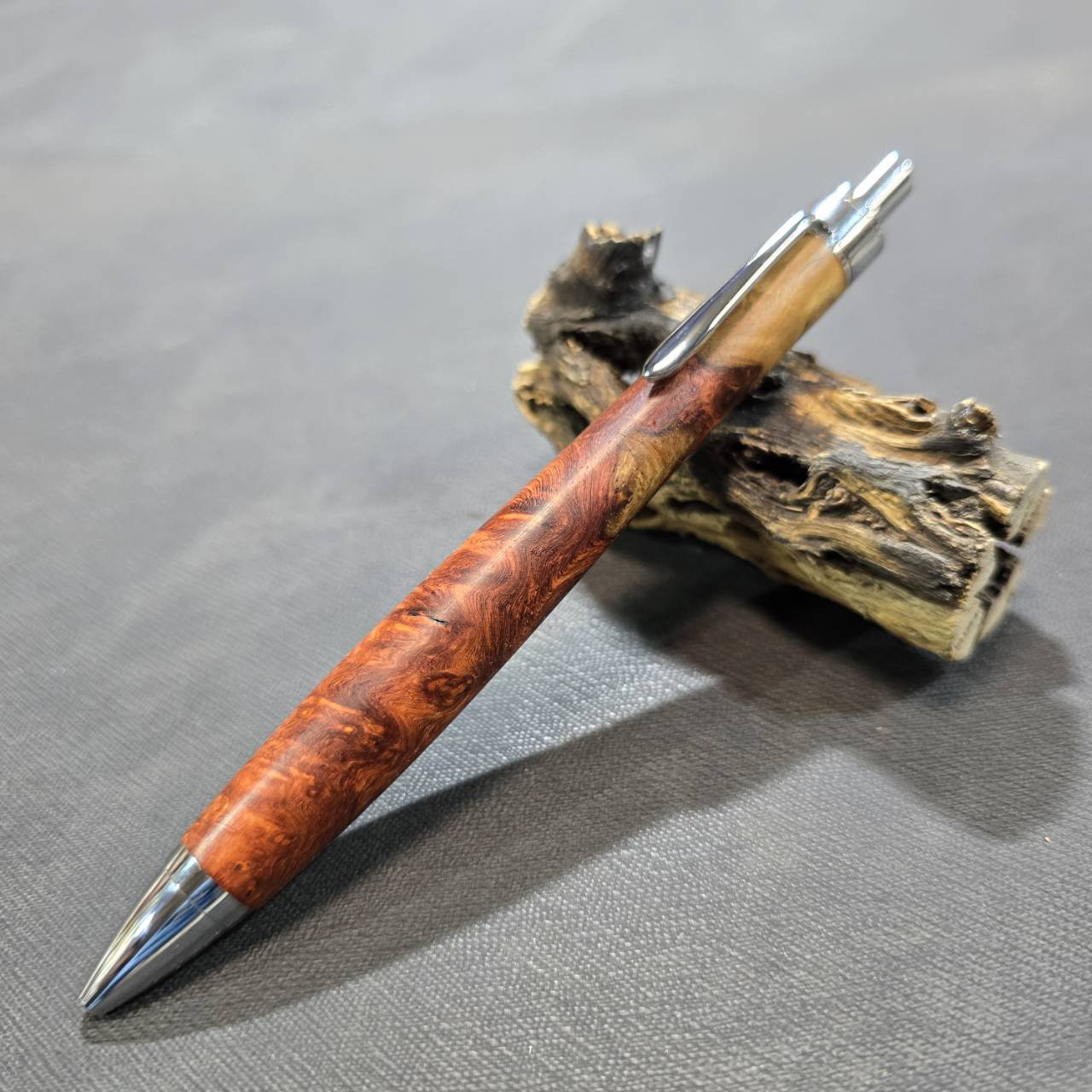花梨紅白 ウッドボールペン【送料・ギフトボックス無料・当日発送】162