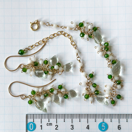 14kgf*花つぼみと若葉のブレスレット*天然石 ブレスレット marimello