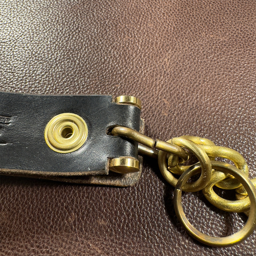 クロムエクセル使用｜真鍮喜平ウォレットチェーン – WCB-BCE-60 クロムエクセルレザー使用｜喜平ウォレットチェーン｜高級感と無骨さを