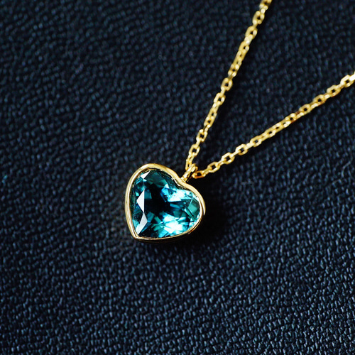 絶美」K18 天然ブルートルマリン 上品 幸運 友情 希望 10月誕生石