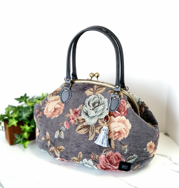 シェニールゴブランの大きめPOTTERI‐san がま口バッグ