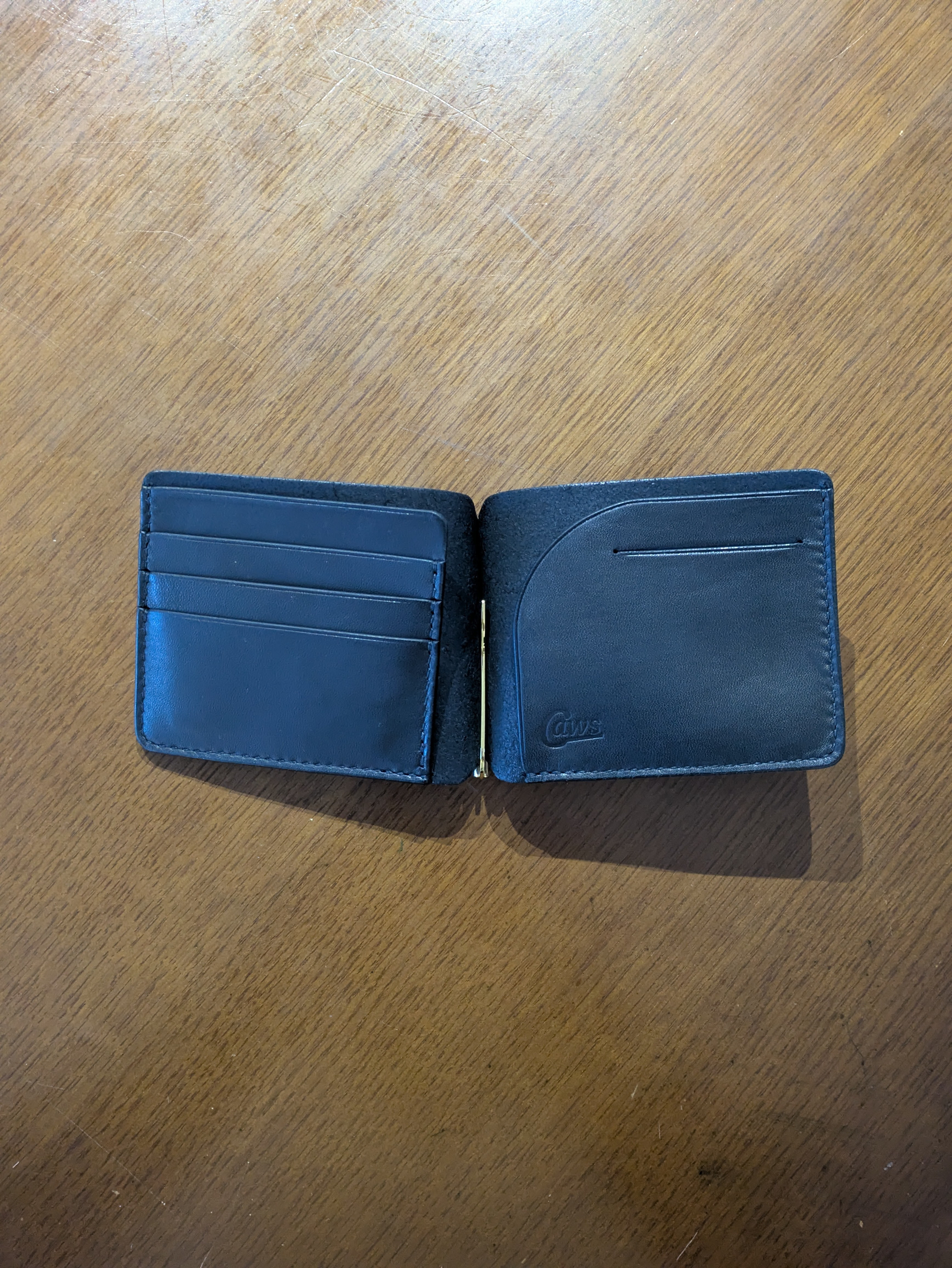 バングラデシュレザーの札ばさみウォレット　黒色