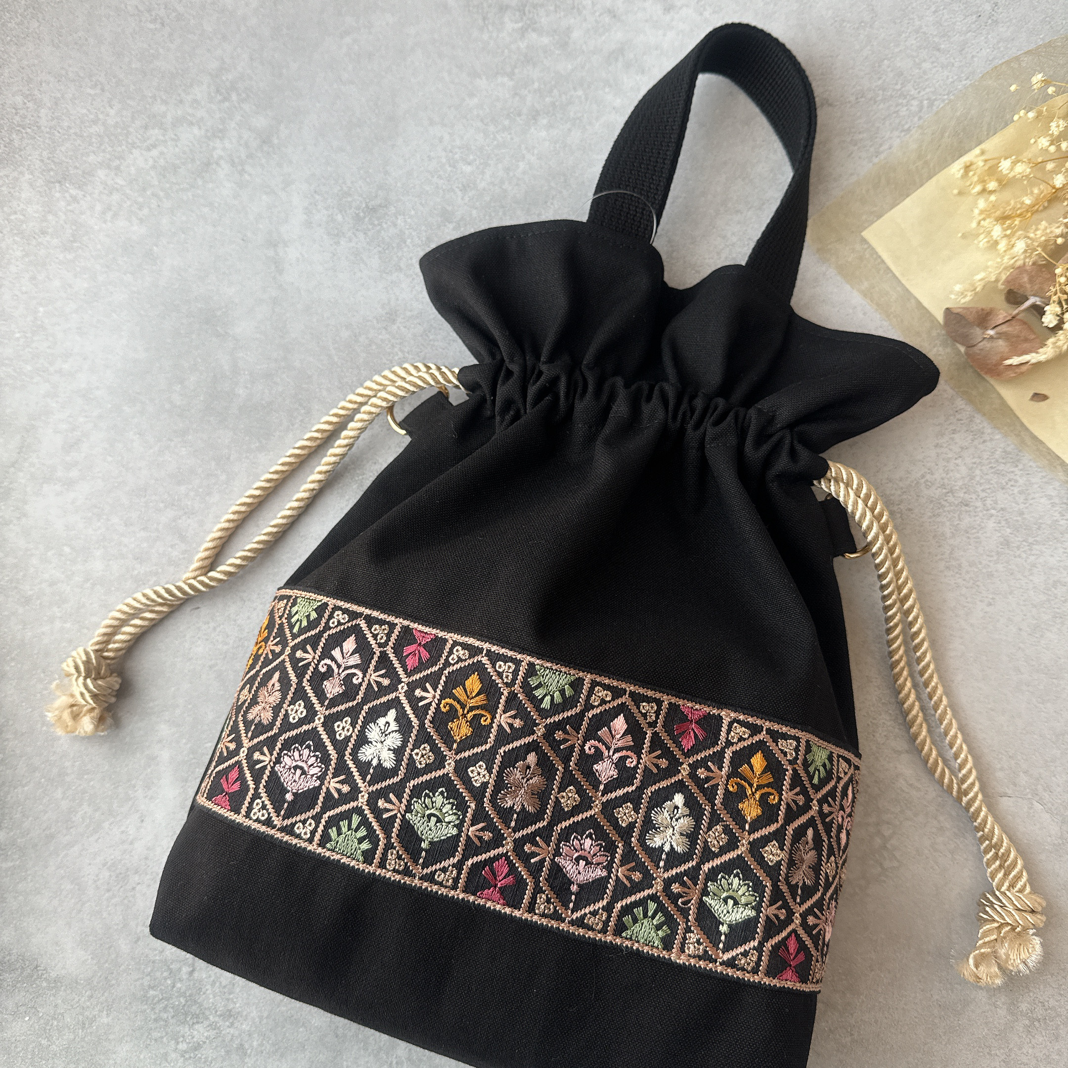 インド刺繍リボン】ハンドメイド 巾着 バック トートバッグ うり