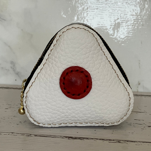 本革】おにぎりポーチ ポーチ corgimama 通販 19218440｜Creema(クリーマ)