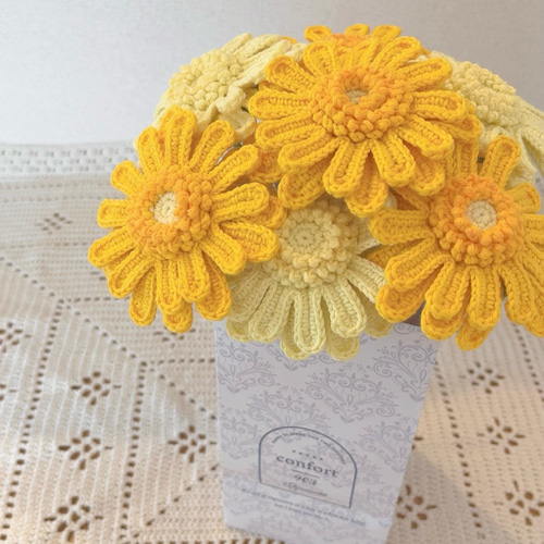 枯れない花】ガーベラ【編み花】 あみぐるみ SOREIRO 通販 19218888