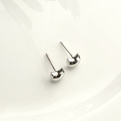 うる艶ねこピアス/silver925 12枚目の画像
